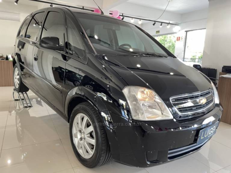 CHEVROLET - MERIVA - 2010/2011 - Preta - R$ 32.900,00