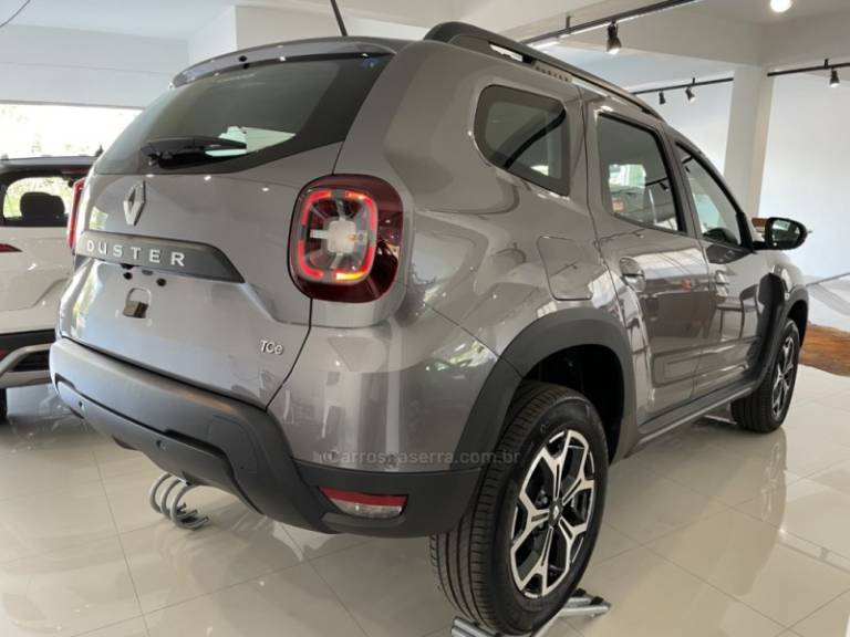 RENAULT - DUSTER - 2024/2024 - Cinza - R$ 159.890,00