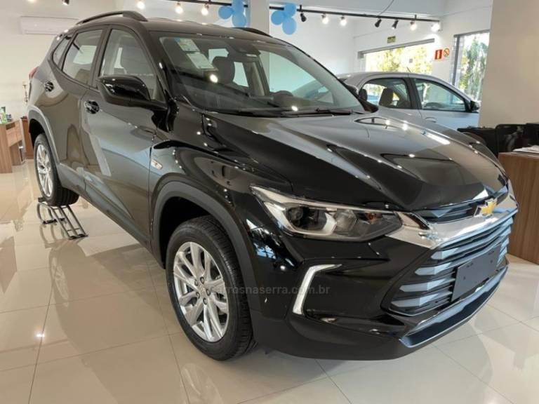 CHEVROLET - TRACKER - 2024/2025 - Preta - R$ 159.140,00