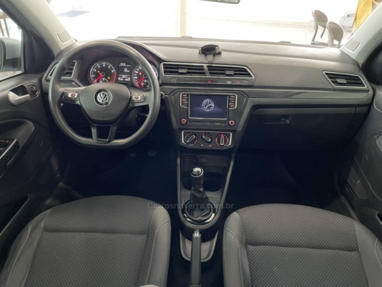 VOLKSWAGEN - SAVEIRO - 2018/2019 - Prata - R$ 66.900,00